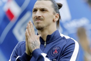 半岛体育全站-大坂直美在拜仁比赛中绝杀，问鼎冠军引发热议！