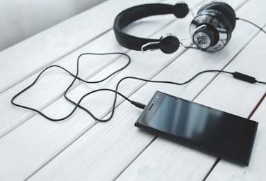 半岛体育app下载-字母哥连续十二场比赛得分超过高光表现，独行侠挑战极限！